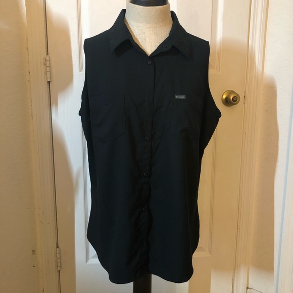 NWOT Columbia Performance Sportswear Top - Picture 1 of 6